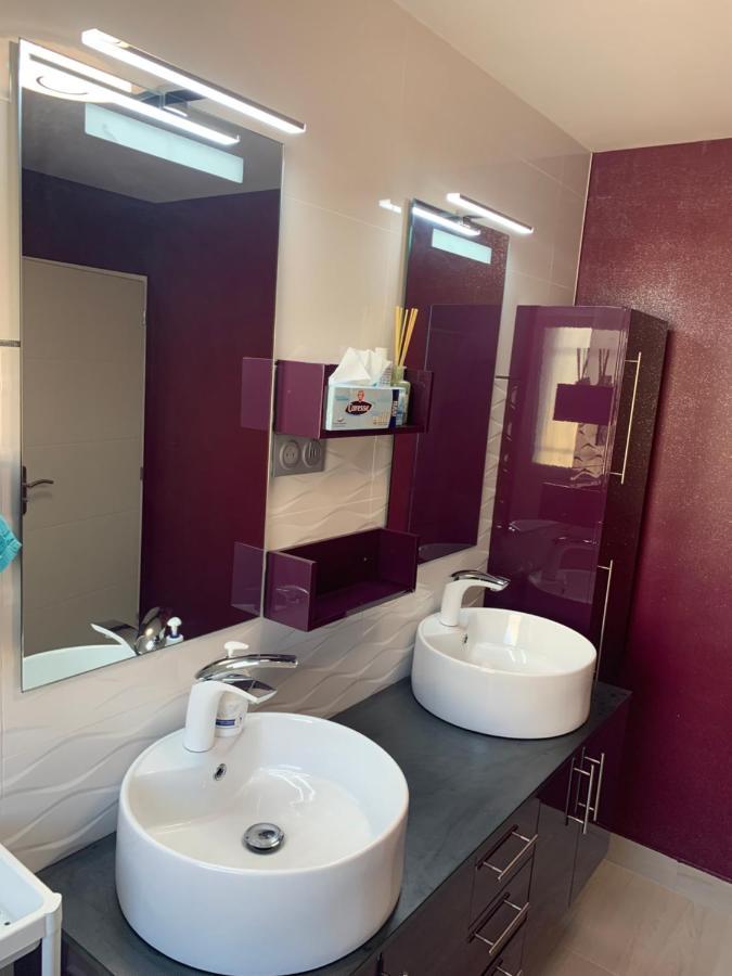 Chambre Privee/Climatisee+Tv /Petit Dejeuner Inclu/Tout Confort Nevers Exteriér fotografie