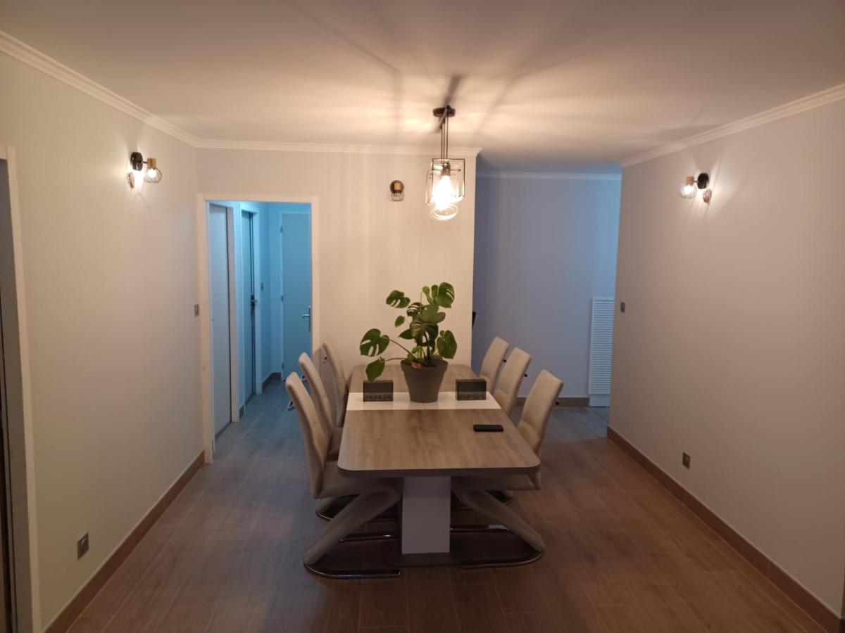 Chambre Privee/Climatisee+Tv /Petit Dejeuner Inclu/Tout Confort Nevers Exteriér fotografie