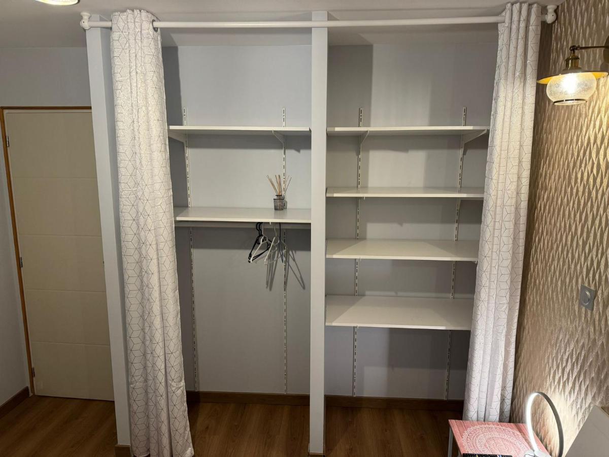 Chambre Privee/Climatisee+Tv /Petit Dejeuner Inclu/Tout Confort Nevers Exteriér fotografie